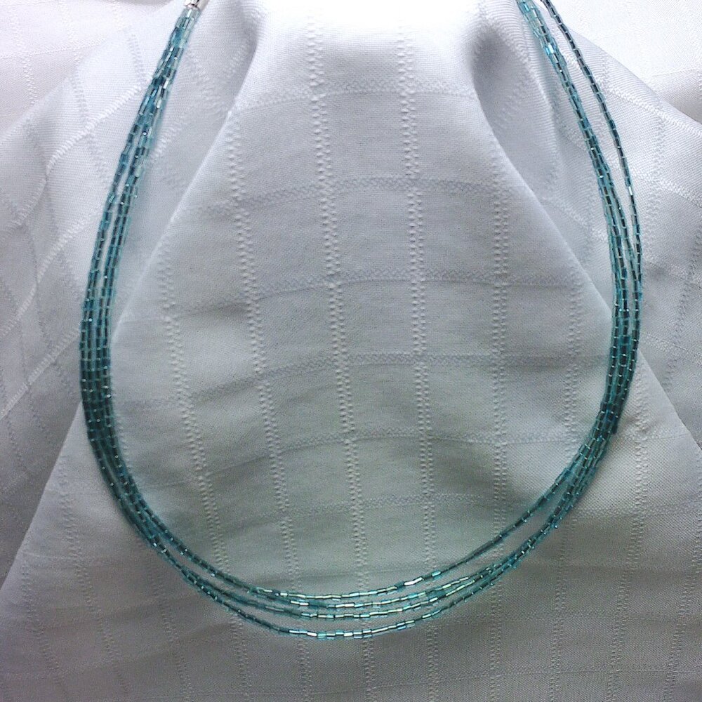 No 1296 Pretty handmade minimalist necklace made from 2-3 mm Czech glass beads